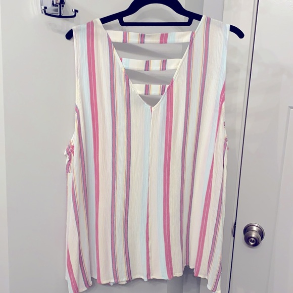 A.N.A tank top - Picture 5 of 5